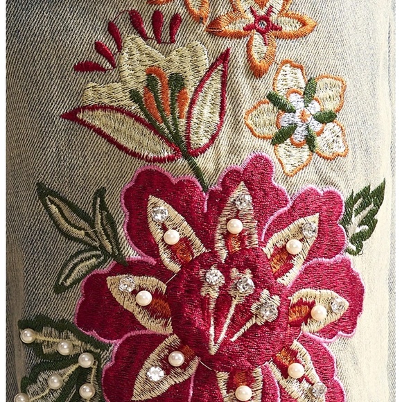 Boho Light Wash Floral Embroidered Distressed Straight leg Denim Jeans - Picture 6 of 6